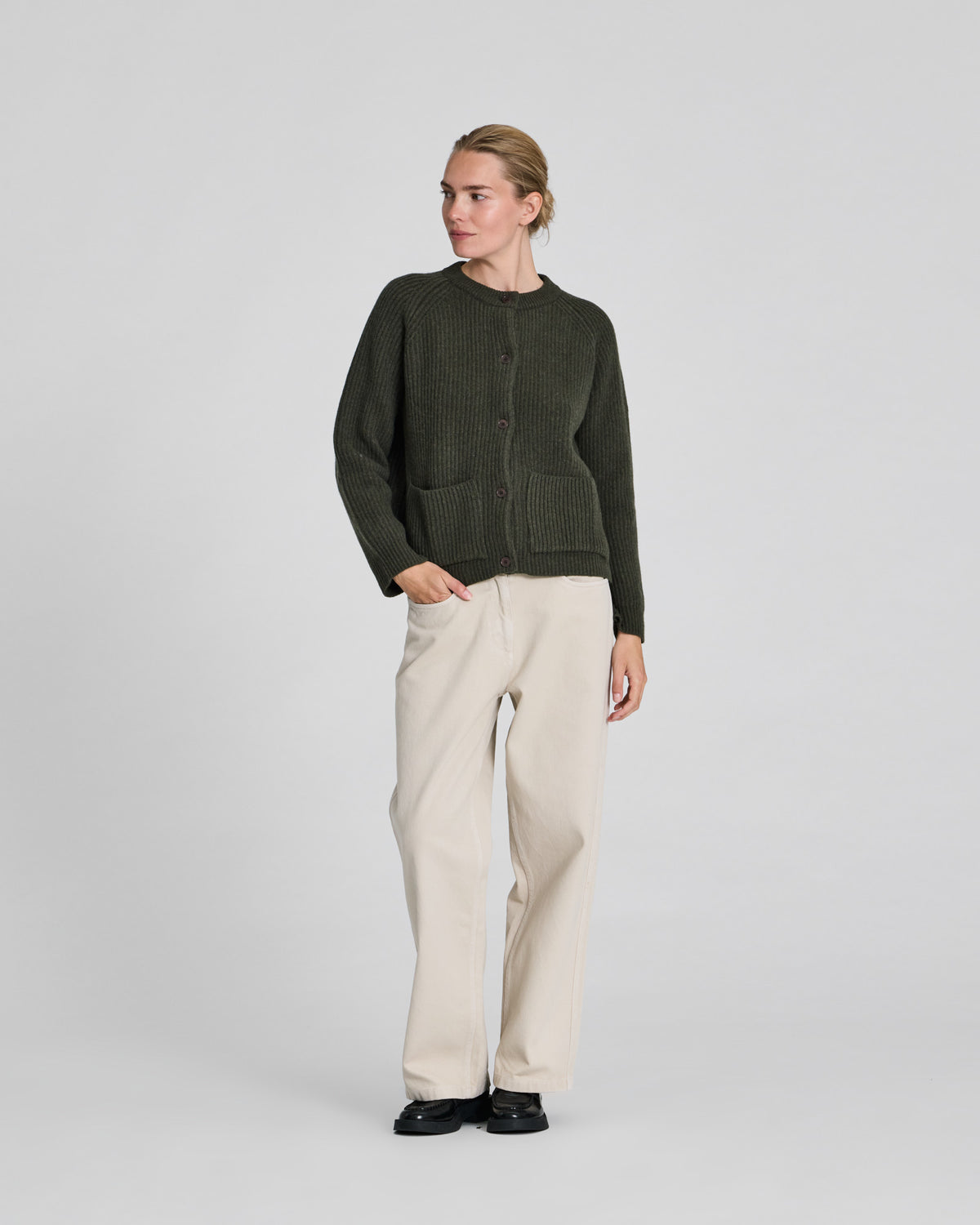 LISVA Augusta L/S Cardigan Lambswool Knit Lambswool l Knitwear 170 Olive Night Melangé