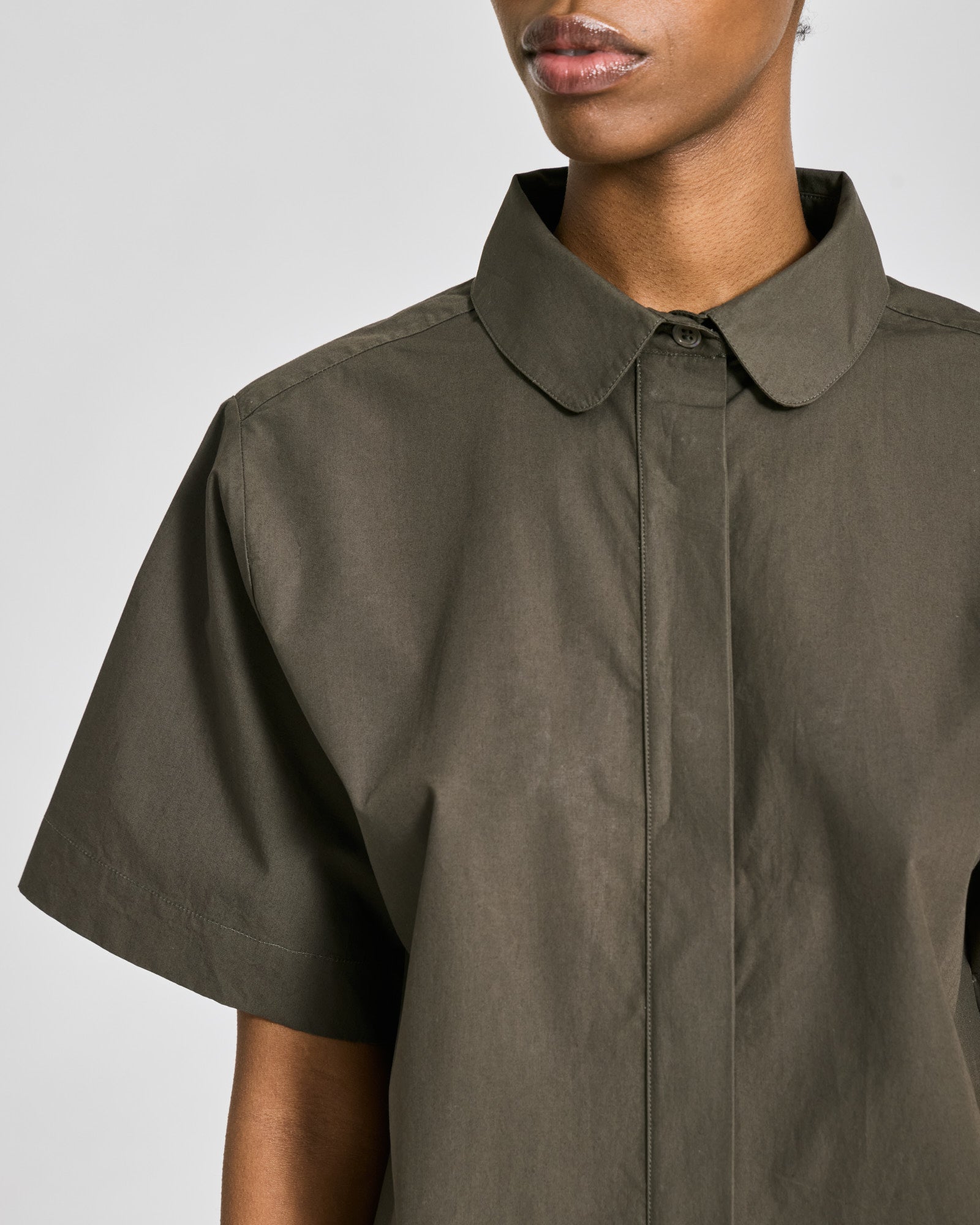 GAI+LISVA Elena S/S Poplin Shirt GOTS Shirts & Blouses 750 Black Ink