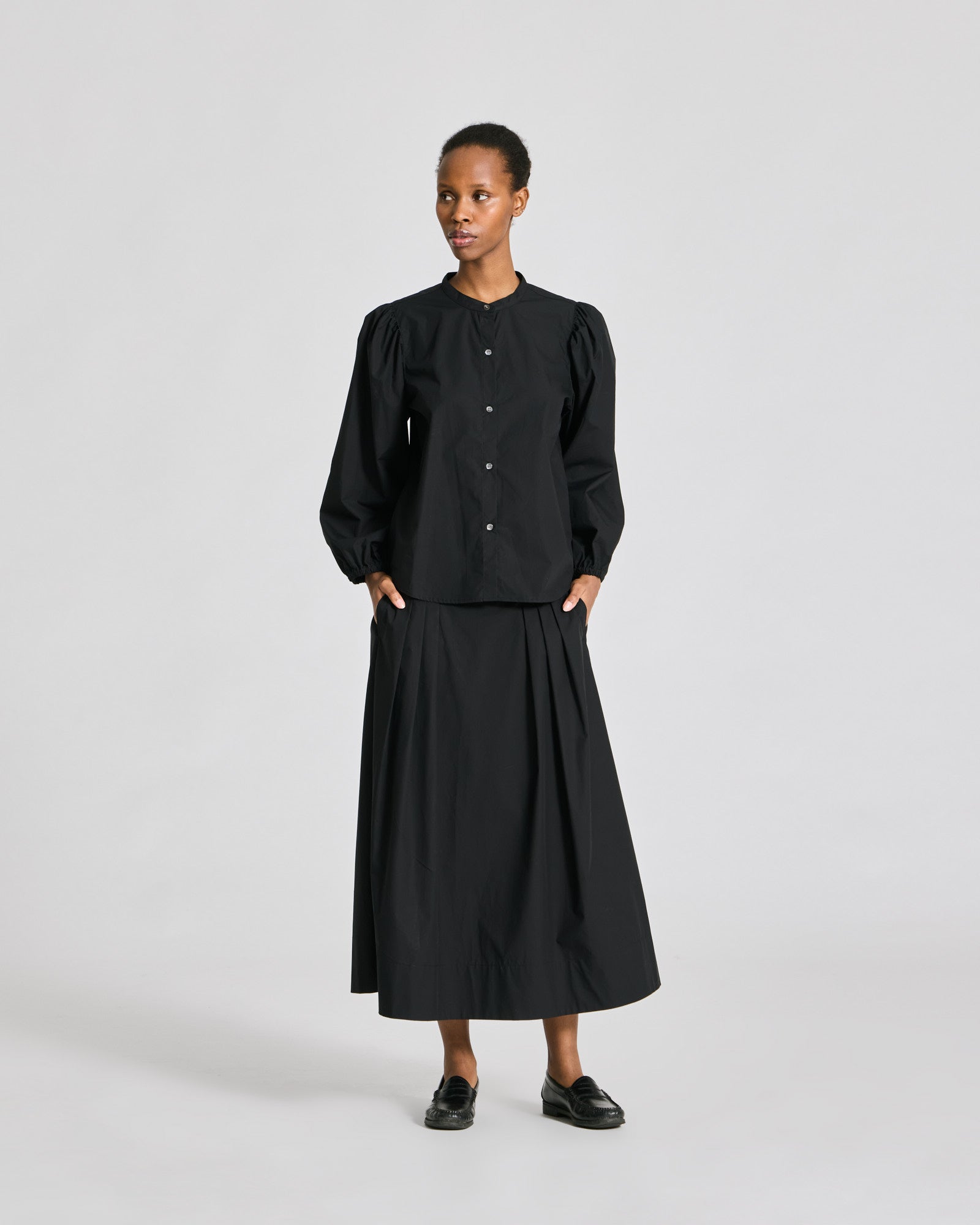GAI+LISVA Elinor Poplin Stand Collar Shirt GOTS Shirts & Blouses 650 Black