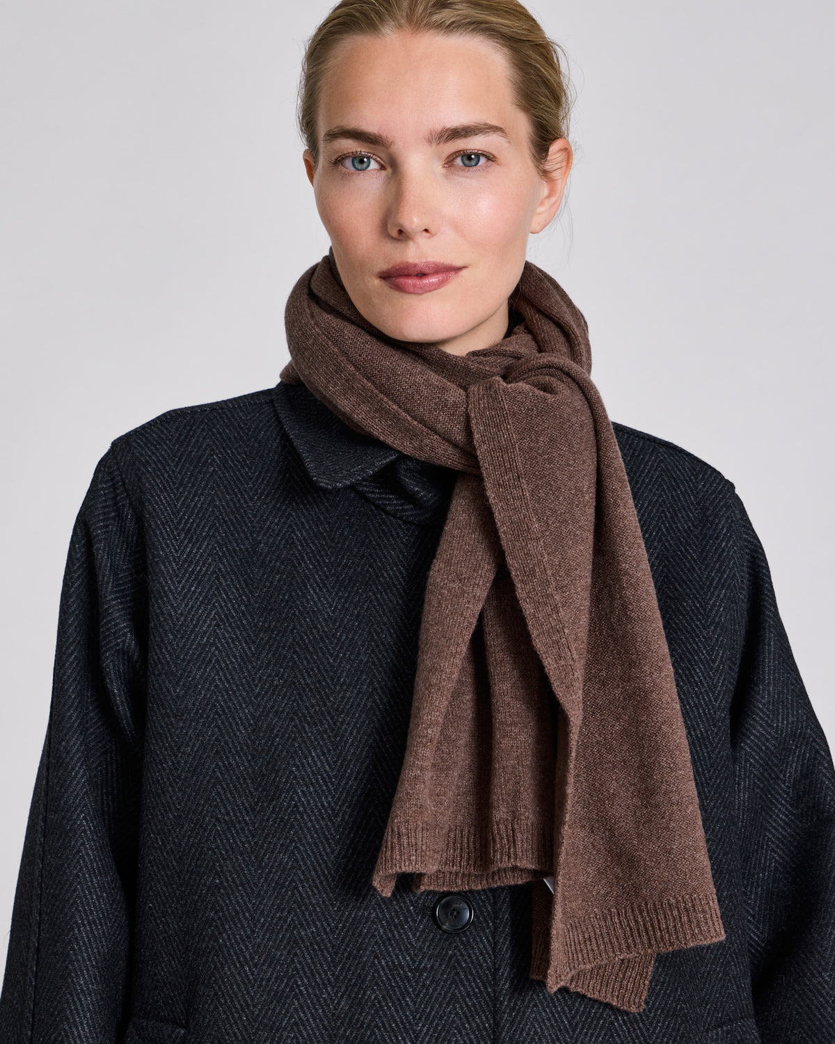 LISVA Gunvor Lambswool Knit Scarf Lambswool l Knitwear 676 Major Brown