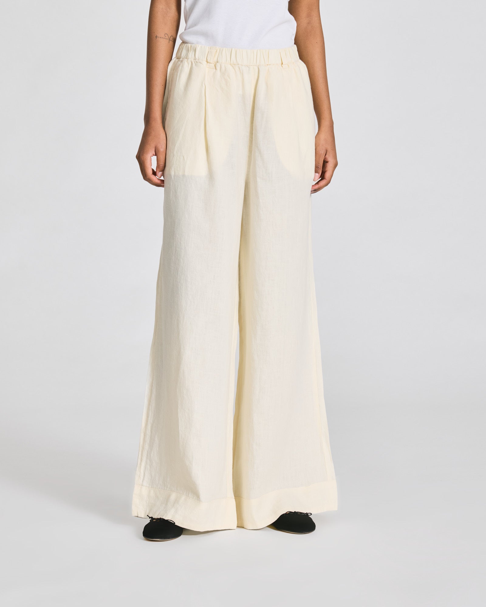 GAI+LISVA Leonora Linen Loose Pants GOTS Trousers & Shorts 124 Whisper White