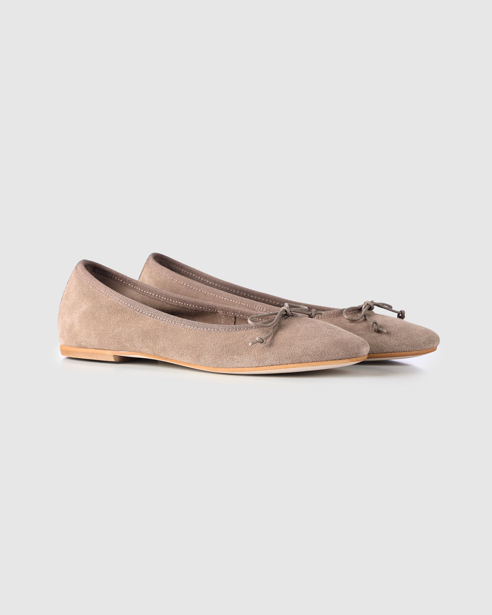 GAI+LISVA Ballerina Accessories Suede Camel