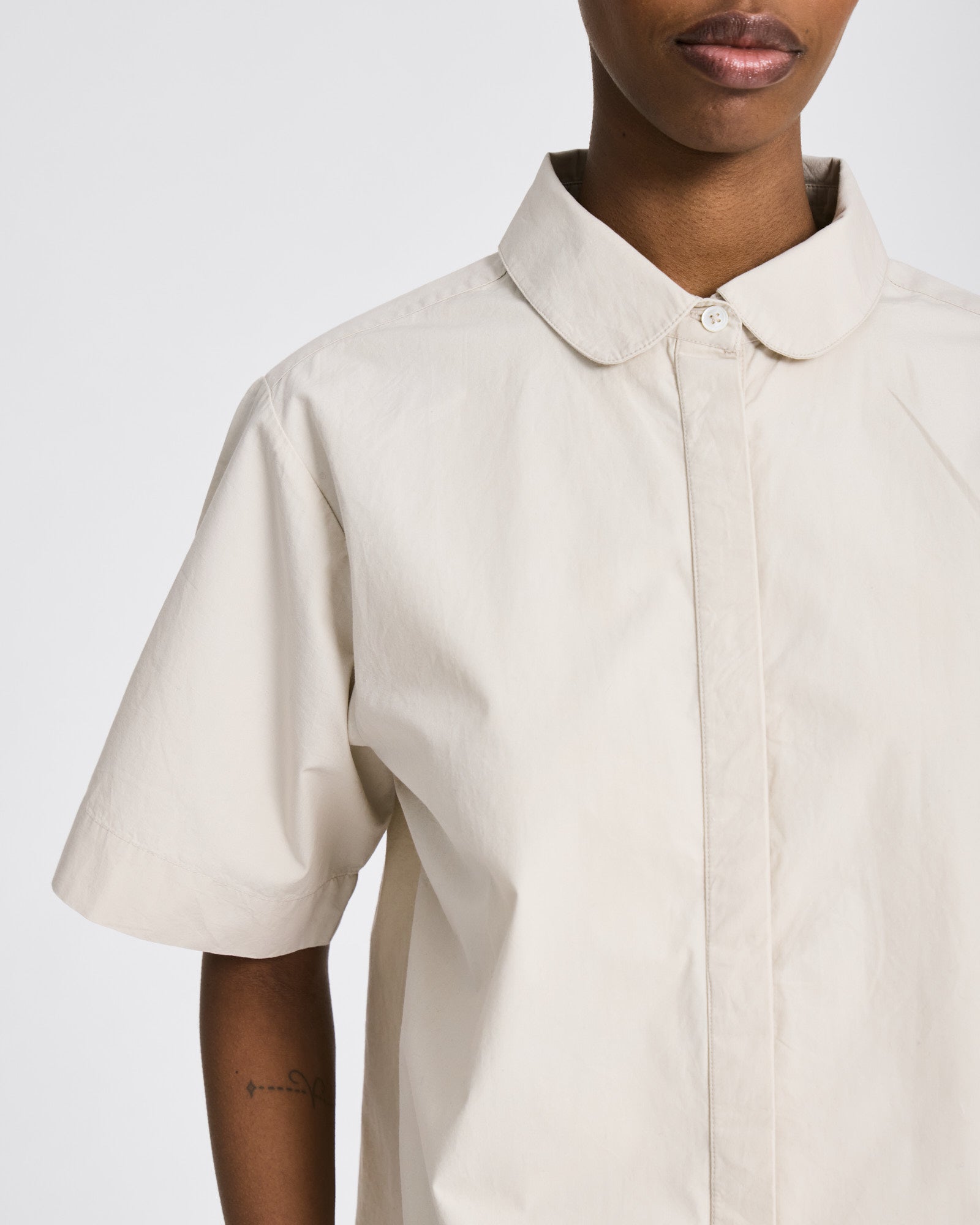 GAI+LISVA Elena S/S Poplin Shirt GOTS Shirts & Blouses 139 Ancient Grey