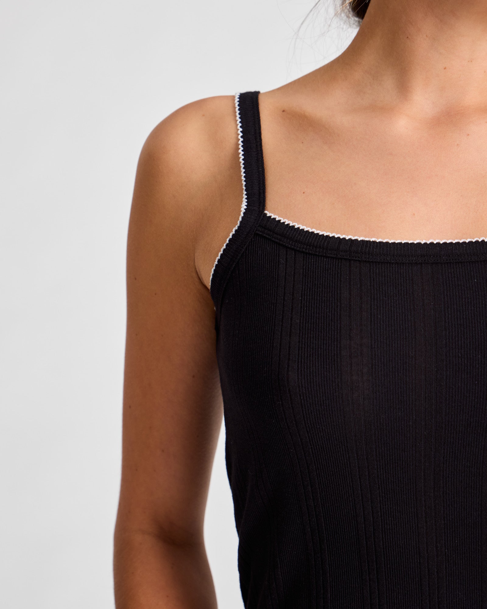 GAI+LISVA Liva Cotton Strap Top Drop Needle GOTS Tops & T-shirts 650 Black