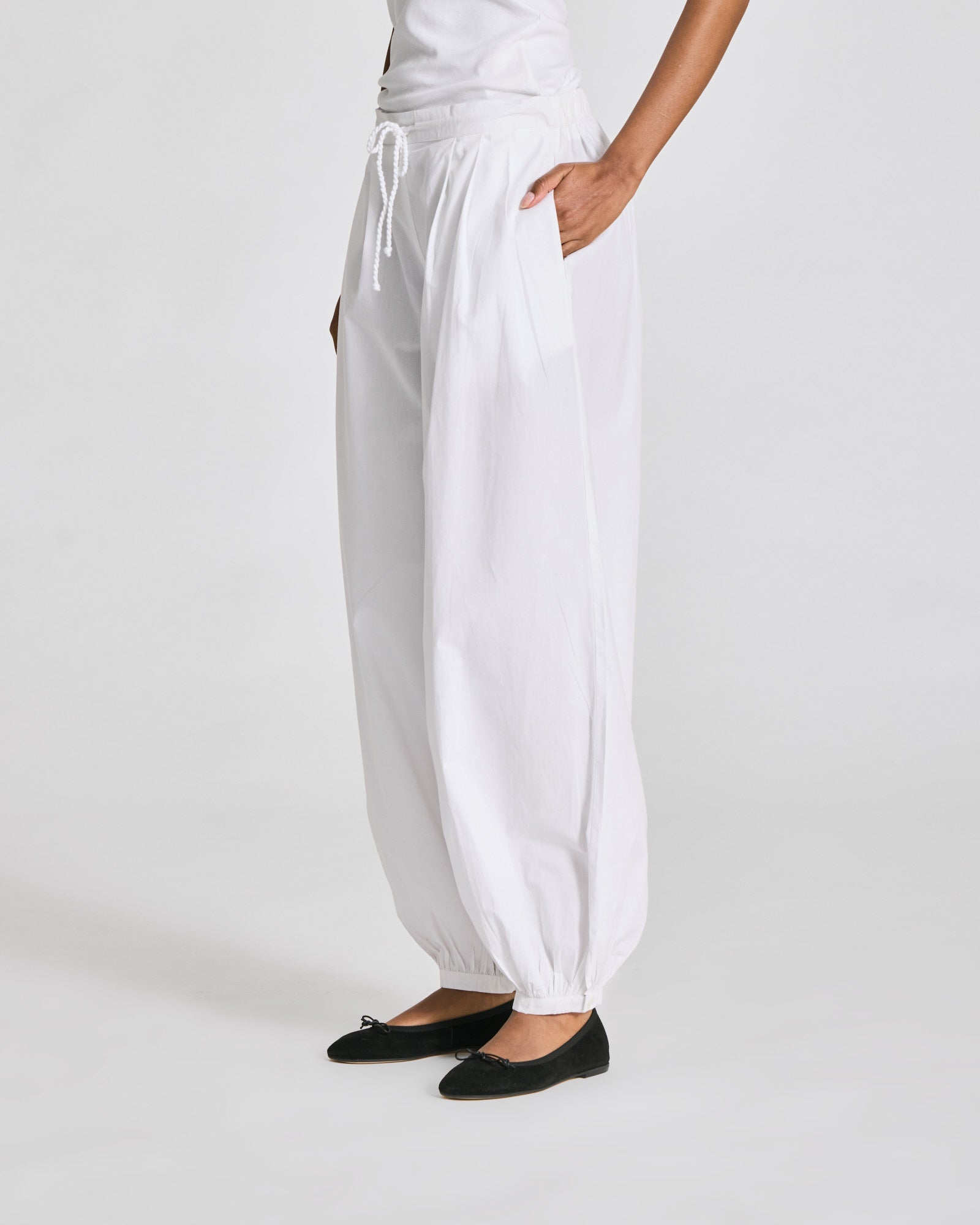 GAI+LISVA Maria Cotton Poplin Pants Trousers & Shorts 100 White