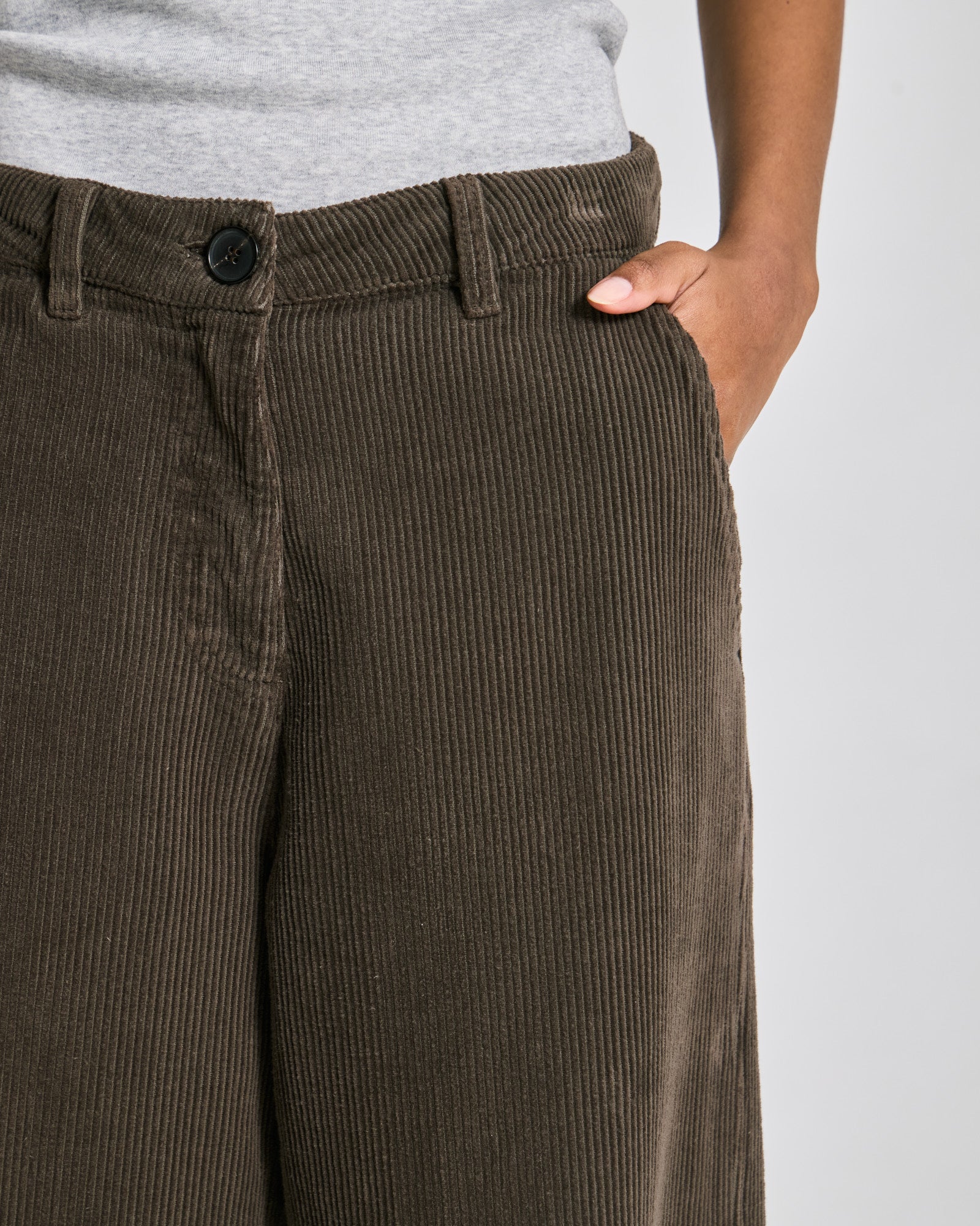 GAI+LISVA Natalie Cotton Corduroy Pants Trousers & Shorts 651 Black Olive