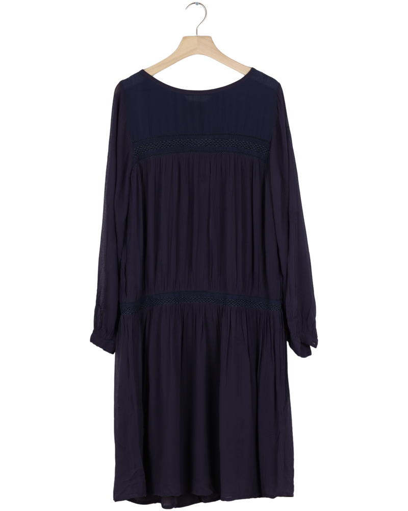 Secondhand Rihana
